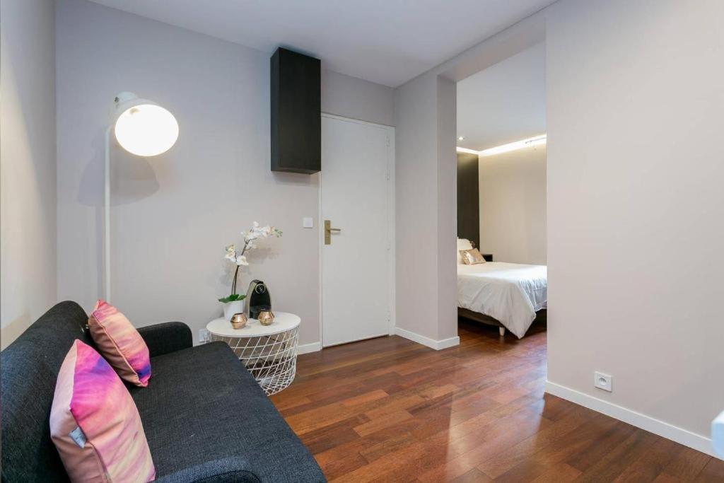 Modernized Studio - Meters From The Invalides Gardens Apartamento París Exterior foto